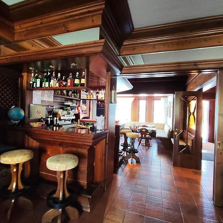 Al Sole Hotel Ristorante Dal 1870 ピエーヴェ・ディ・カドーレ エクステリア 写真